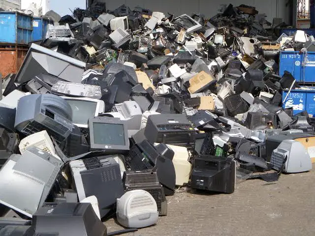 How to Convert Electronics (E-waste) Wastes into New Electronic Components