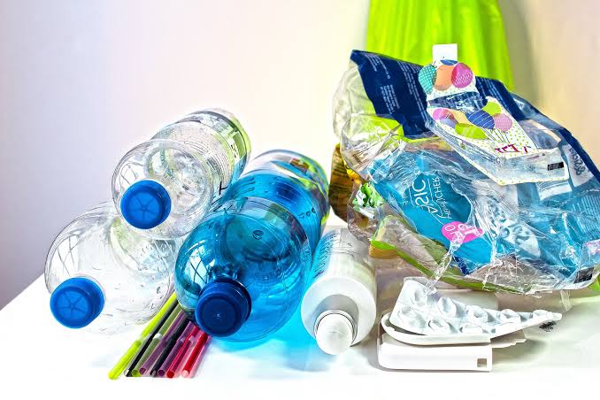 Practical Steps to Convert Plastic Containers (PP) Wastes into Brushes